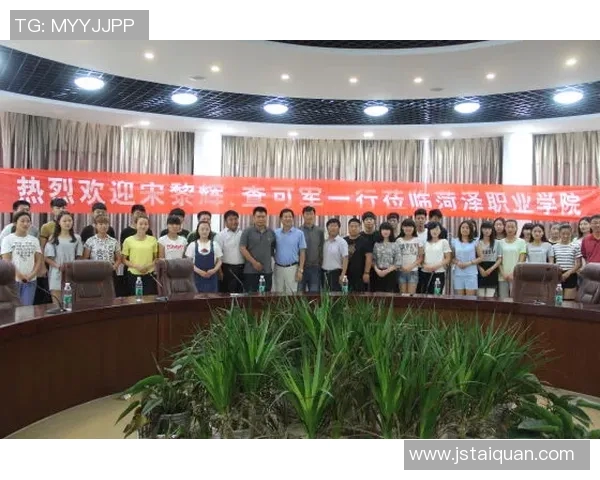 最新转会动态哪位足球明星加盟新球队引发热议