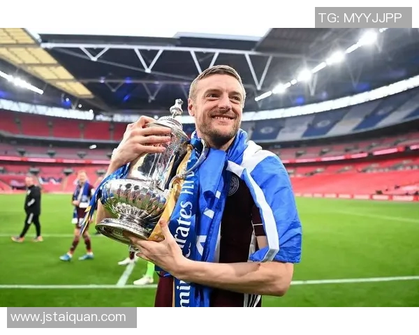 致敬足球传奇的银幕之旅：那些让人热血沸腾的足球明星电影