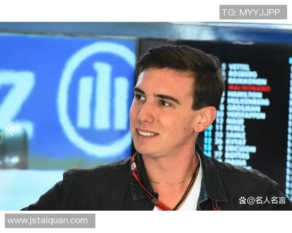 全球足球明星财富排行榜揭晓谁是家中最富有的球员及其奢华生活揭秘